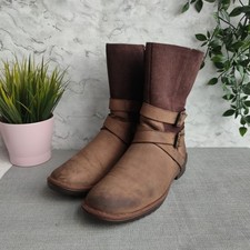 Ugg Lorna Boots. UK Size 5. Brown Waterproof Leather 