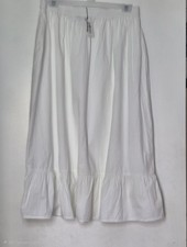 Wallis W Collection White