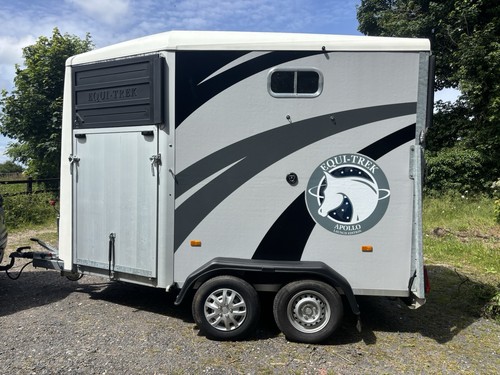 Equitrek apollo horse trailer - apollo,