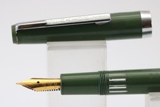 Vintage Senator Shorthand Olive Green Piston Fill Fountain Pen, CT