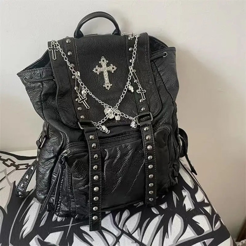 Grunge rivet black - grunge, y2k