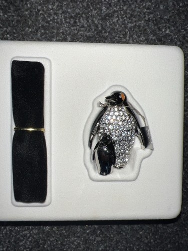 Estée lauder vintage compact - estée,