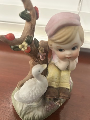 Vintage ceramic figurine - vintage,
