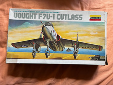 Lindberg - 1/48 Scale - Vought