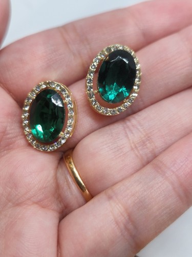 Gold tone emerald - emerald, green