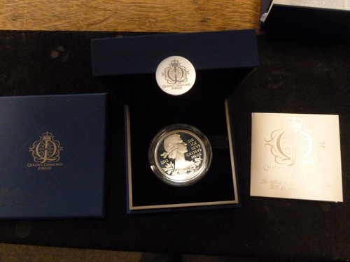 Royal mint 2012 queen - mint, queen's