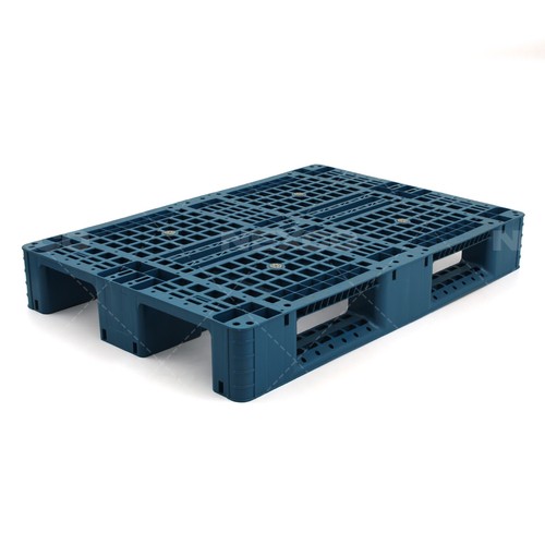 Plastic stackable pallet - plastic,