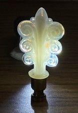 Aladdin Alacite Lamp Finial