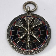 Darts Award Medal LDL Apsley Herts. Runners Up 1956 Enamel Dartboard Fob Badge