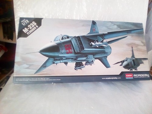 Academy model kit mig23s - kit,