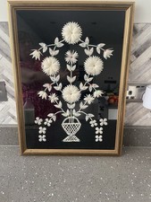 BEAUTIFUL FRAMED PICTURE OF PAPER LACE WORK DECOUPAGE OF FLOWERS IN GOLD FRAME
