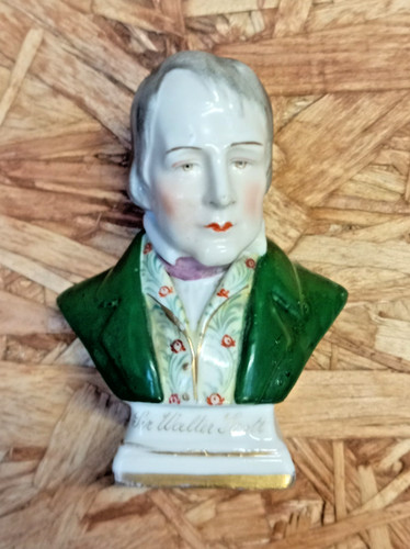 Very rare staffordshire - very, figure