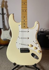 Fender Stratocaster ST-72