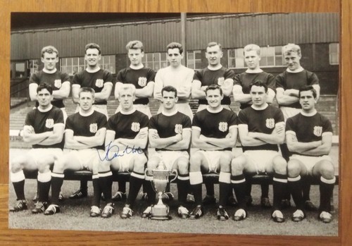 Ian ure dundee signed 12x8 - ure,