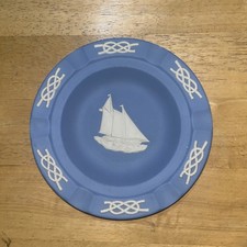 Wedgewood blue jasperware - blue,