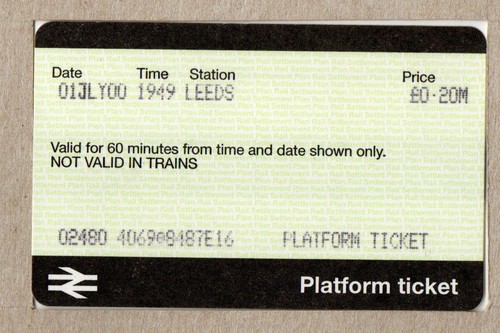 Leeds e16 20p - e16, platform