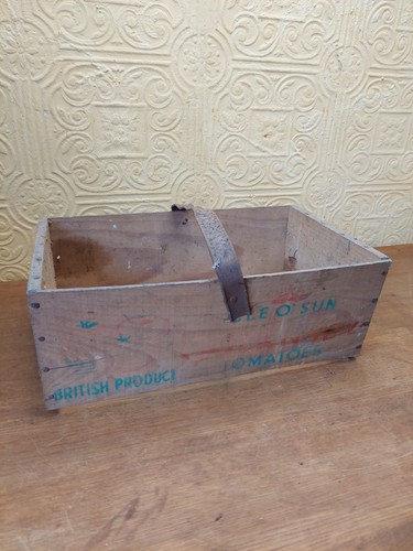 Vintage wooden english - wooden,