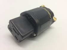 Furutech FI-31 Gold (16A) IEC