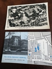 2x Vintage Postcards – Royal