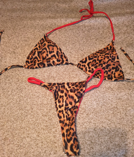 Leopard print red string - leopard,