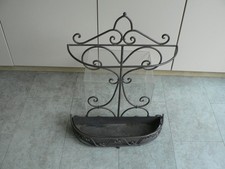 Metal Stick Umbrella Plant