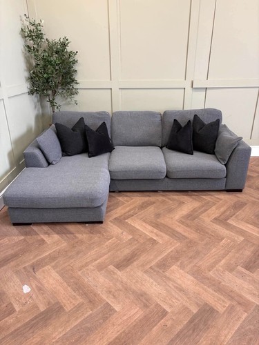 Charcoal dfs plush bobby - charcoal,