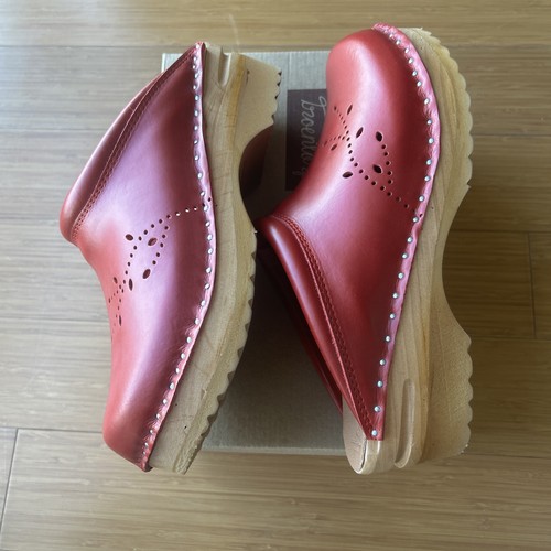Swedish red clog - clog, troentorp