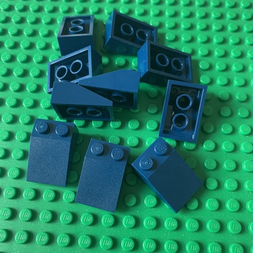 Lego slope bricks - x,