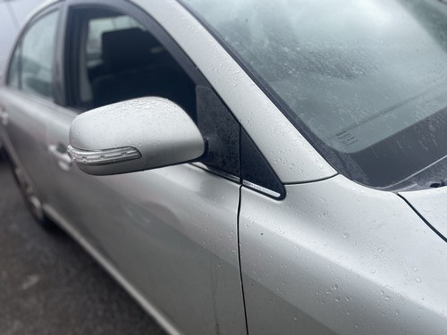 Toyota avensis wing mirror - , +