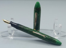 Vintage c.1950's Eagle Fountain Pen Marbled Green GP Trim 14k Nib GC GWO