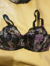 Fantasie bra 32d floral on
