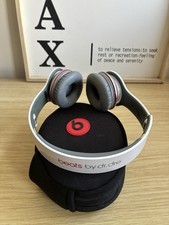Beats By Dr Dre Solo Heapdhones With Original Handle Case