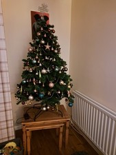 5ft Pre Lit  Green Christmas Tree Still In VGC