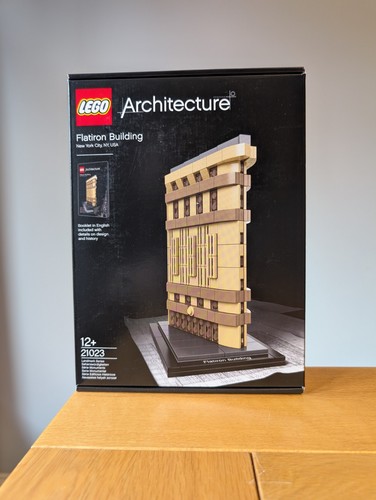 Lego architecture flatiron - :,