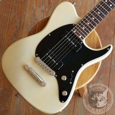 Valley Arts Standard Pro USA