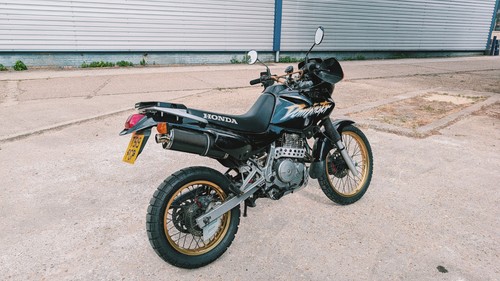 Honda dominator 650 1999 - honda,