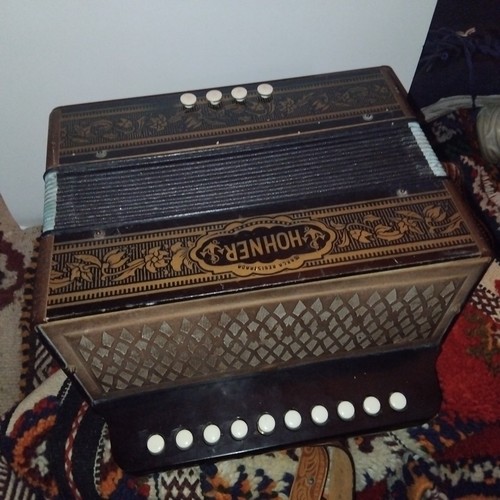 Vintage hohner row pokerwork - row,