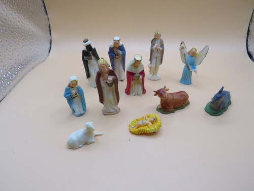 Vintage miniature nativity set - vintage,