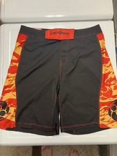 Clinch Gear Men's MMA Shorts Size 36 Flames Red/Orange/Yellow on Black
