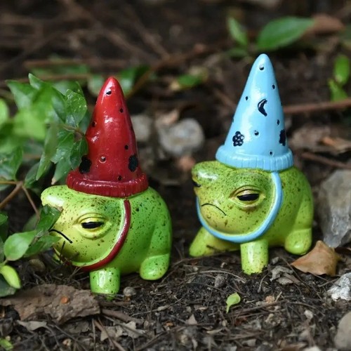 Creative party hat frog - hat, statue