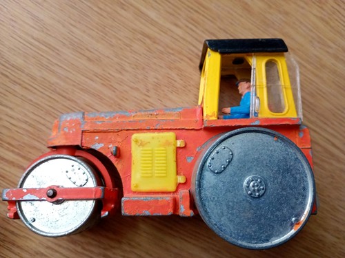 Dinky toys aveling barford - dinky,