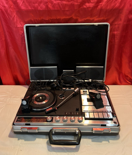 Vintage sanyo 2607n portable - vintage,