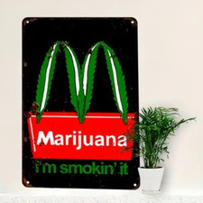 MARIJUANA IM SMOKIN IT Tin