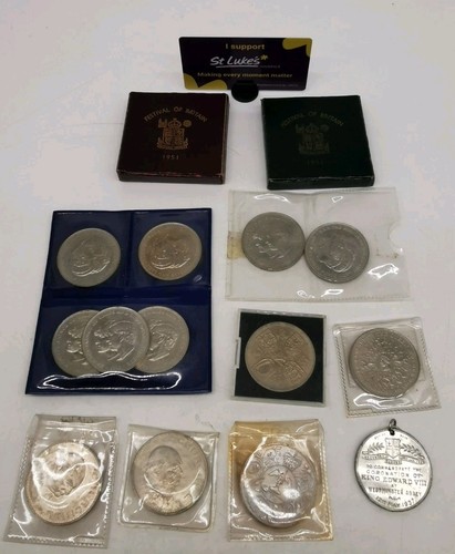 Commemorative shilling - 14,