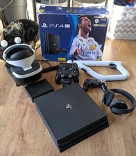PlayStation 4 Pro 1TB. VR