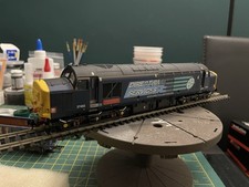 Bachmann 32-370 CL37/4 Diesel Loco In DRS Compass