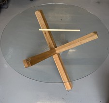Wooden base glass top round - wooden,