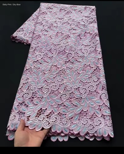 Embroidered stoned guipure - stoned,