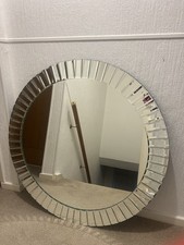 Laura Ashley Capri Round