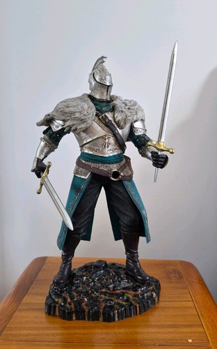 Dark souls collector - dark, 2